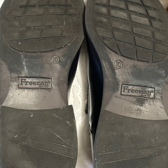 Men's Black Leather Loafers by Freeman Size 10 - Picture 8 of 9